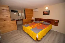 Bora Bora Holiday's Lodge