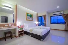 Pura Nakhon Hotel