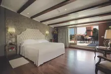 Hotel Santa Chiara