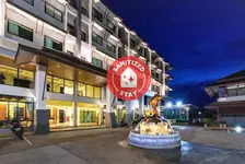 Pura Nakhon Hotel