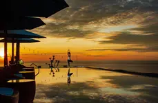 Haian Beach Hotel & Spa