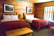 Shaver Lake Village Hotel