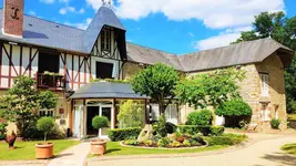 Le Manoir du Lys (The Originals Relais)