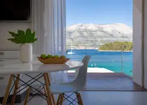 Tara's Lodge