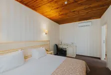 Premier Geneva Hotel
