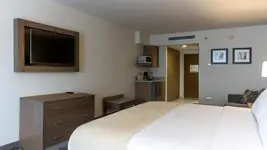 Holiday Inn Express & Suites Chihuahua Juventud