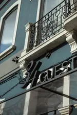 34 GuestHouse