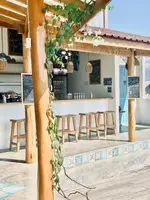 Seaesta Komodo Hostel & Hotel
