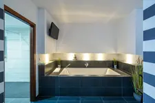 SL'otel im Parforcehaus