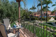 Westlake Village Inn