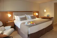 Dazzler Montevideo (Wyndham)