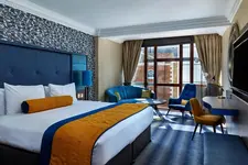 Leonardo Royal Hotel London City