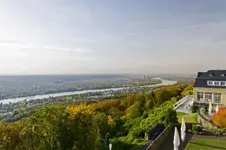 Steigenberger Grand Hotel Petersberg