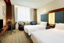 Holiday Inn Shanghai Pudong