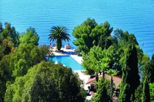 Excelsior Palace Hotel