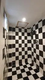 Intra Place Hotel (โรงแรมอินทราเพลส)