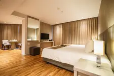 New Season Square Hotel