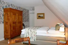 Hotel No. 11