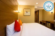 S Bangkok Navamin Hotel