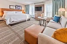 Staybridge Suites - Cedar Rapids North