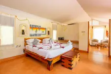PrideInn Mara Camp & Cottages
