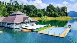500 Rai Floating Resort