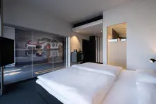 V8 Hotel Köln