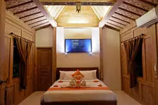 Blue Harbor Beachfront Villas & Resto