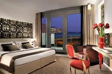 Antony Palace Hotel