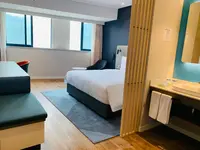 Holiday Inn Express Chongqing Airport Zone