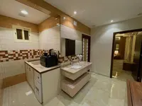 Quartz Executive