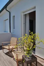 LU. b&b