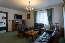 Hotel Zámeček Pod Hradem