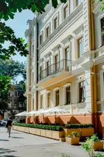 Dvoryansky Hotel