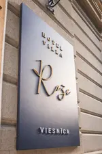 Roze Villa