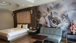 Malinee Hotel (โรงแรมมาลินี)