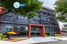 Icon Park Hotel