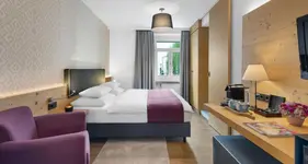 Alpen Hotel München