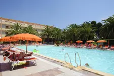 Hotel Oasis