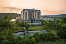 Chateau on the Lake Resort Spa & Convention Center