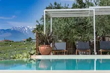 Borgo Baccile by Vini Fantini