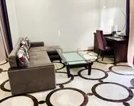 East Palace Hotel
