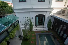 Nanta Glam CM Hotel
