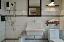 Velawarin Hotel