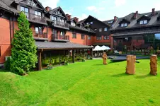 Hotel Żubrówka Spa & Wellness