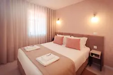 Salmanha Residence