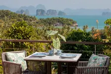 Samsam Yao Noi