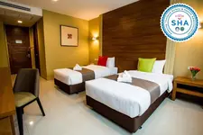 S Bangkok Navamin Hotel