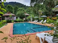 Malulee KhaoSok Resort