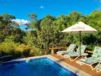 Kingfisher Creek Safari Lodge
